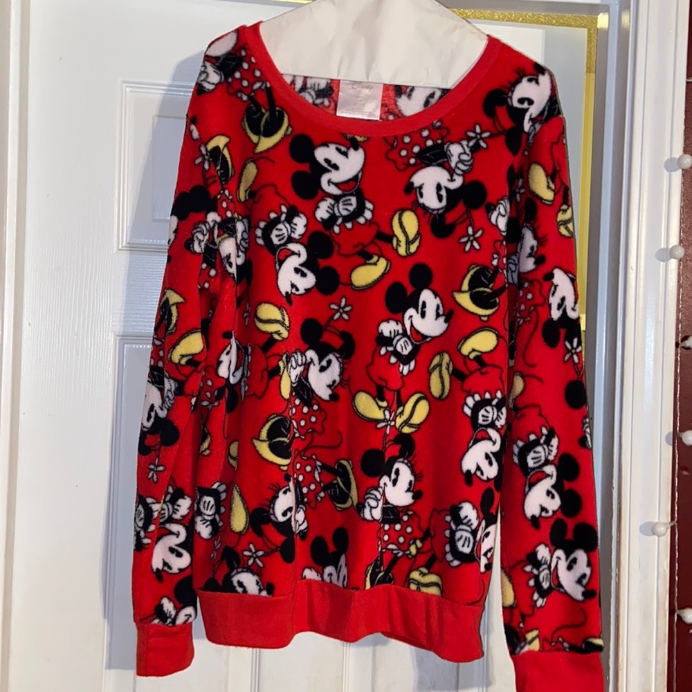 Women’s Super Soft Sweater-like Disney Pajama top